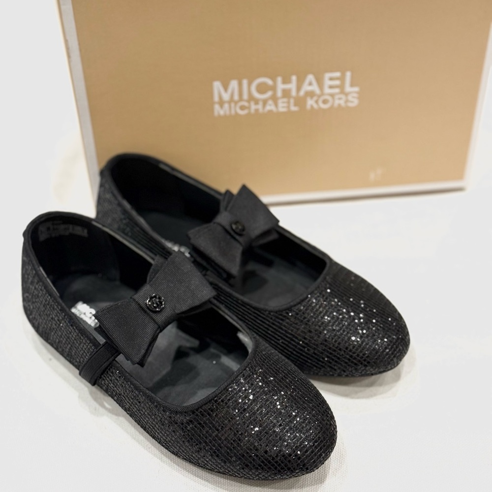 Michael Kors Rover Day Little Children slip on  Ballet Flats color Black